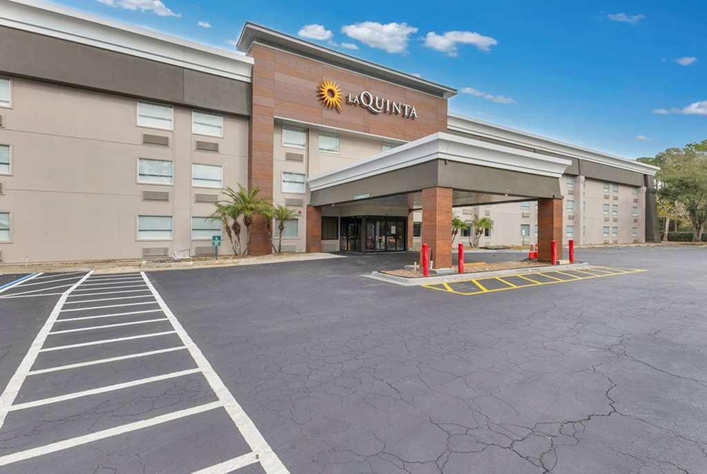 La Quinta Inn & Suites By Wyndham Jacksonville Mandarin Eksteriør billede