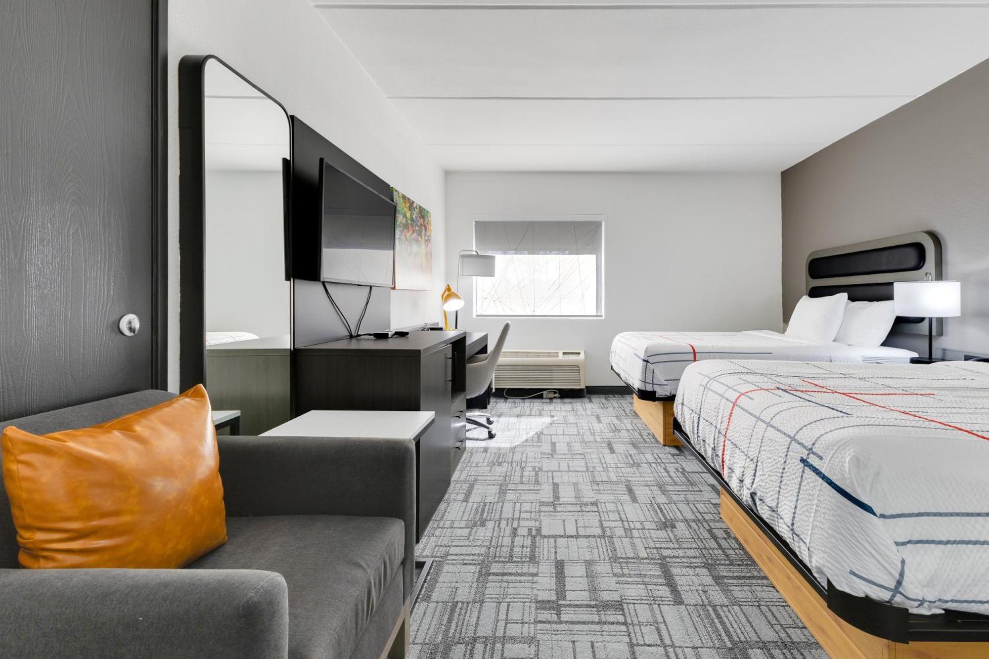 La Quinta Inn & Suites By Wyndham Jacksonville Mandarin Eksteriør billede